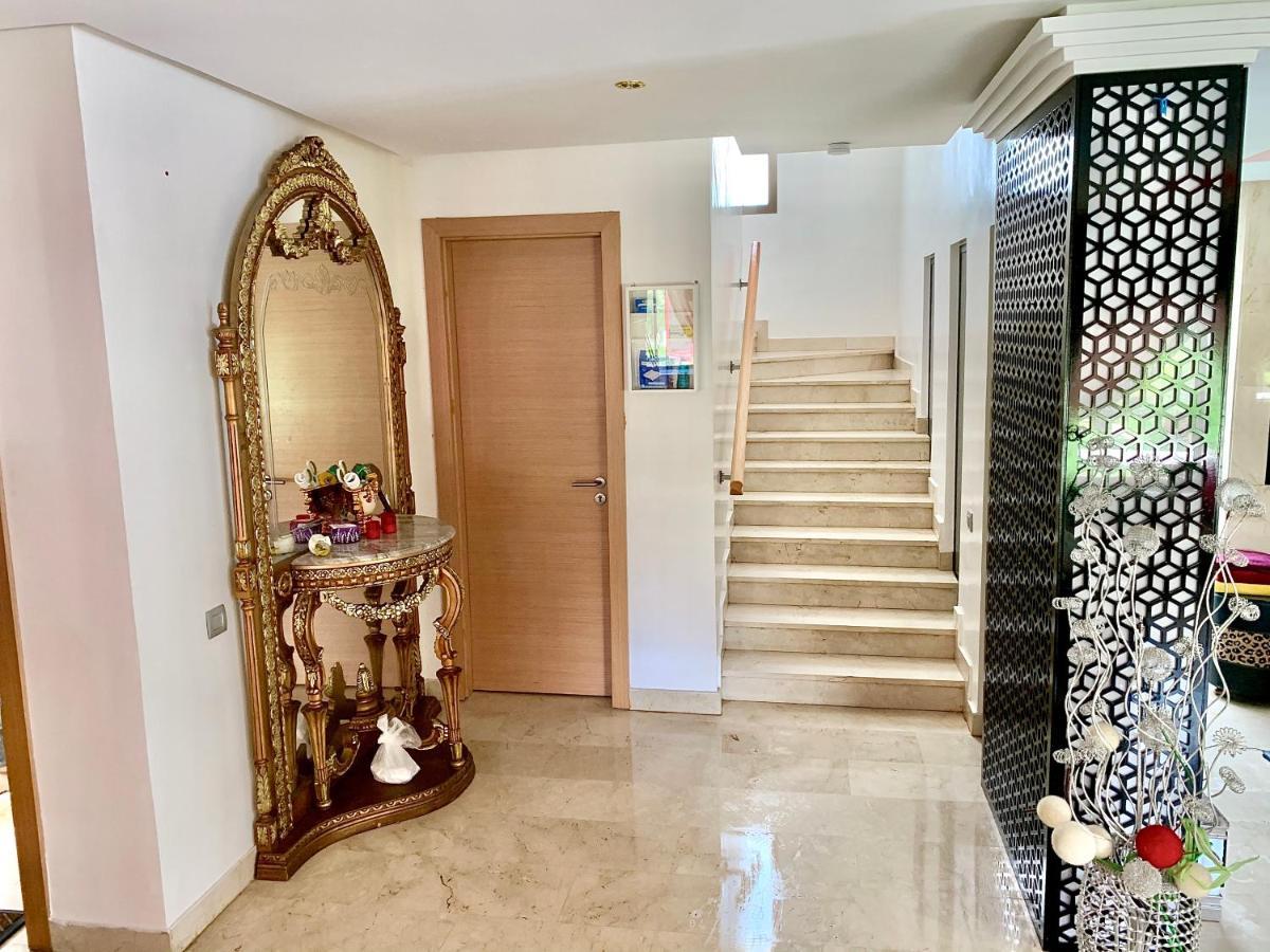 Villa Lms Salé Exteriör bild